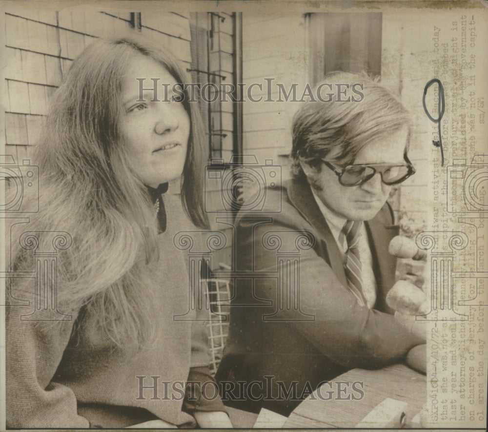 1972 Press Photo Antiwar activist Leslie Bacon attorney- RSA53147- Historic Images