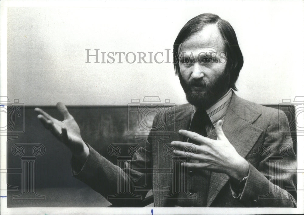1978 Dr. Rudolph Ballentine - Historic Images