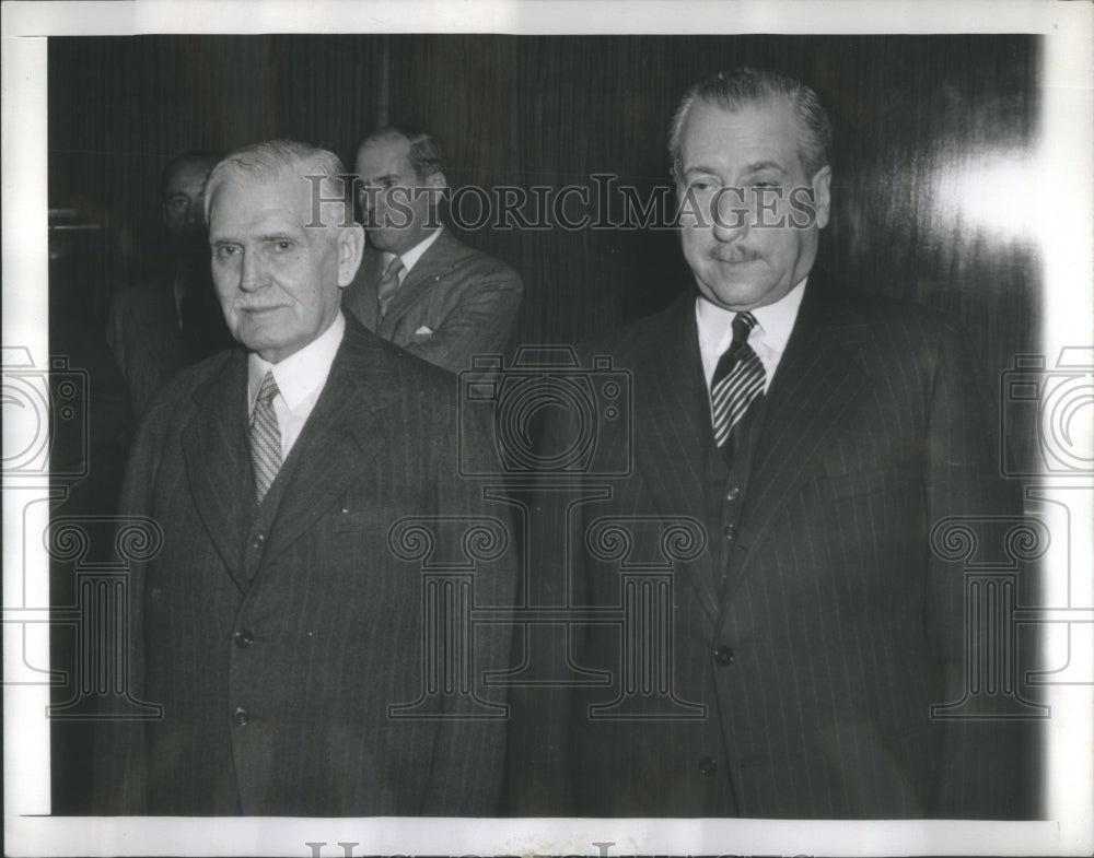 1942 Press Photo Ramon S. Castillo & Robustiano Costa - Historic Images