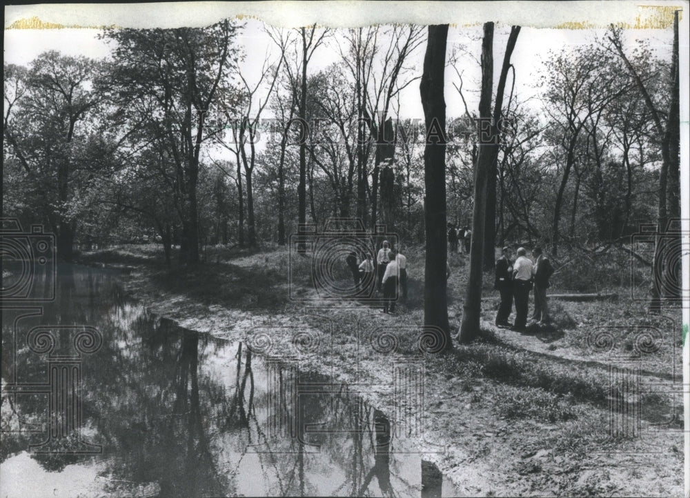 1972, Schiller Police Plaines River Frank- RSA53809 - Historic Images