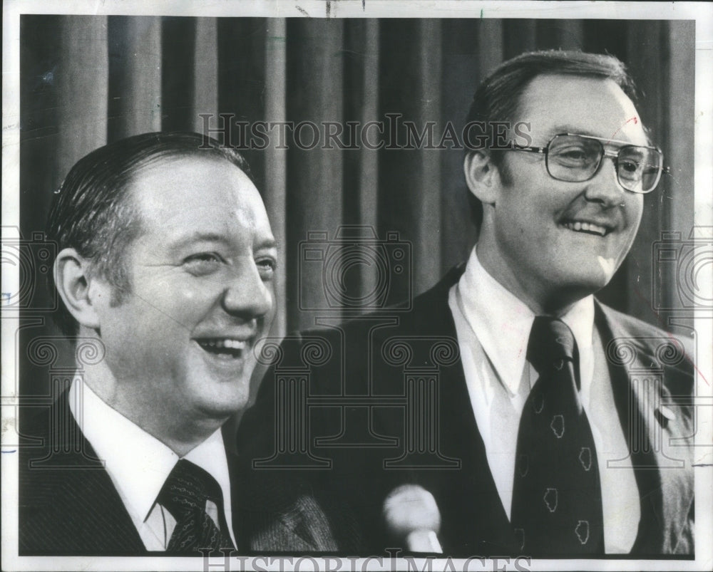 1977 Chicago Mayor With Illinois Governor - Historic Images