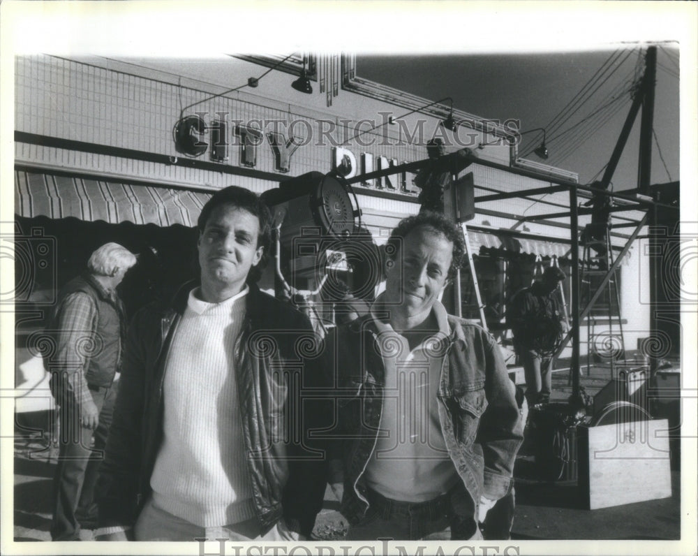 1985 Press Photo Producers Stuart Oken And Jason Brett- RSA54175 - Historic Images