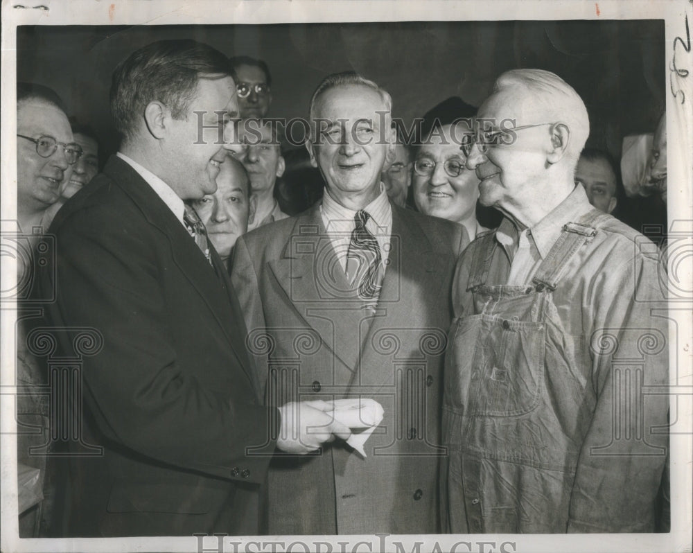 1949 Roar William Bichl Edward Baner Fellow - Historic Images