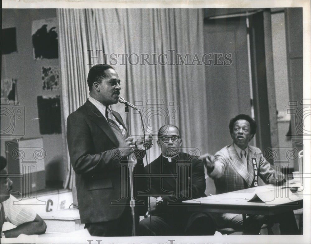 1972 Press Photo James Bradbury Ward Alderman Savage - Historic Images