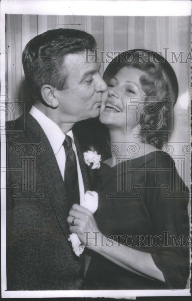 1958 Rita Hayworth James Hill Wedding - Historic Images