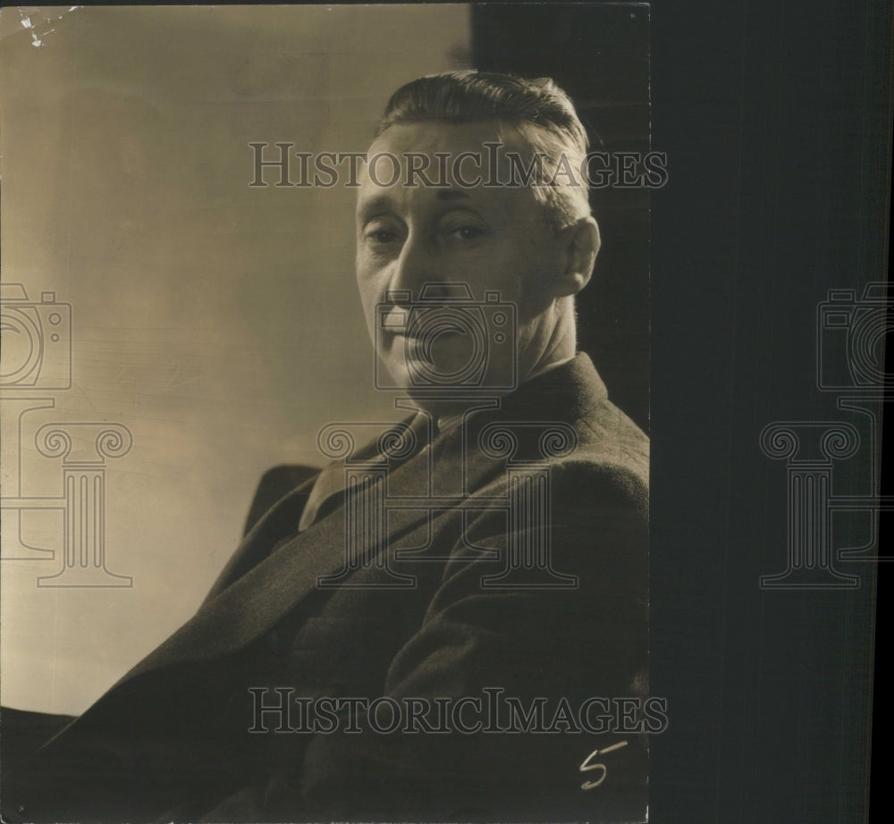 1950 Henry Hansen Author Writer Editor - Historic Images