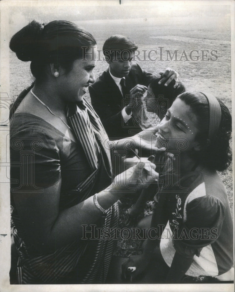 1969 Annamma Kalayil Gandhi makeup Mohandas-Historic Images