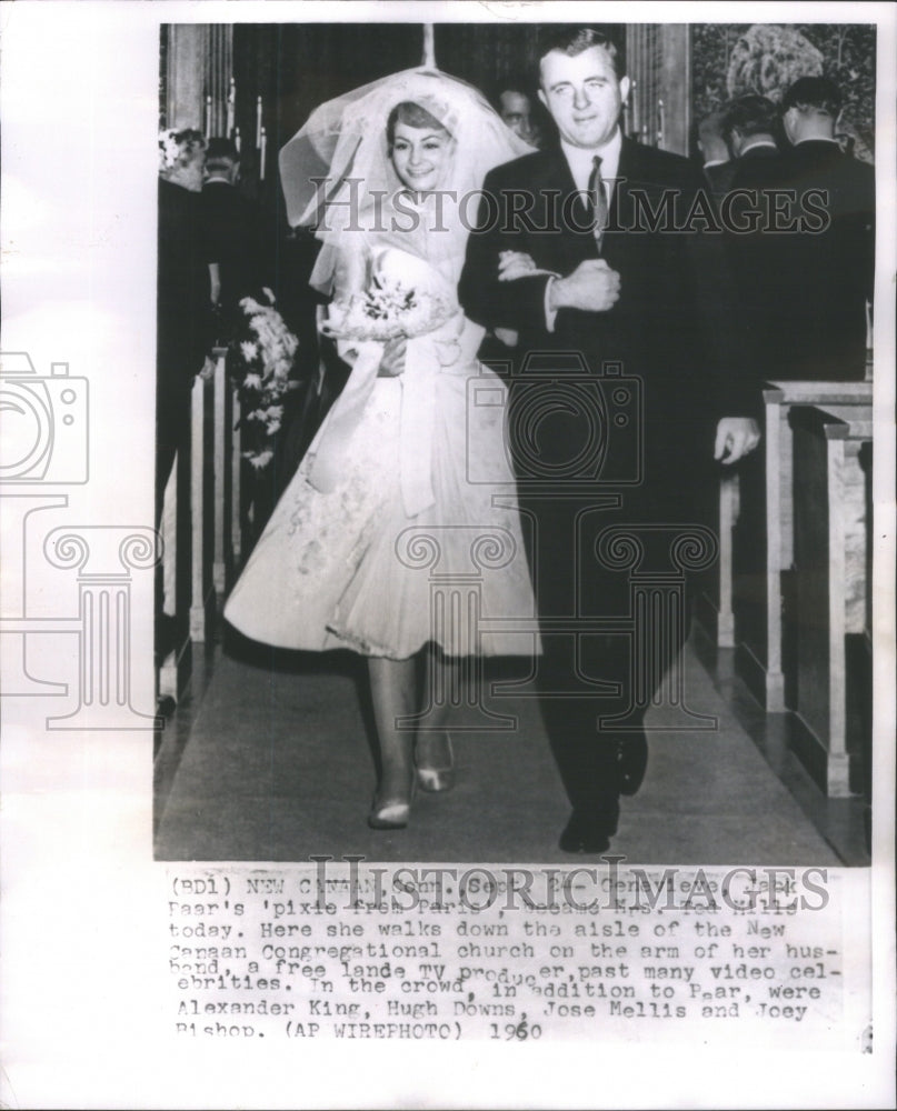 1960, Jack Paar Mrs Ted Mills Canaan church- RSA56817 - Historic Images