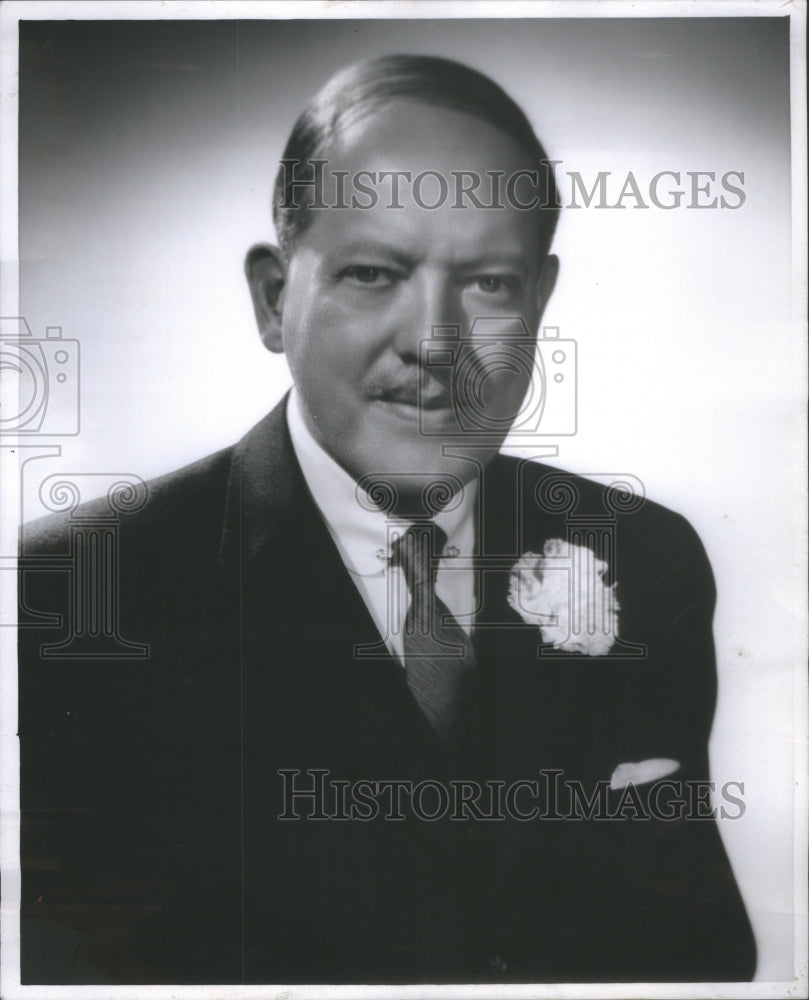 1957 Press Photo Homer Lang Florist Oak Park Illinois- RSA57559 - Historic Images