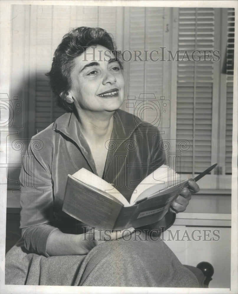 1957 Dr. Marion Langer In Chicago-Historic Images