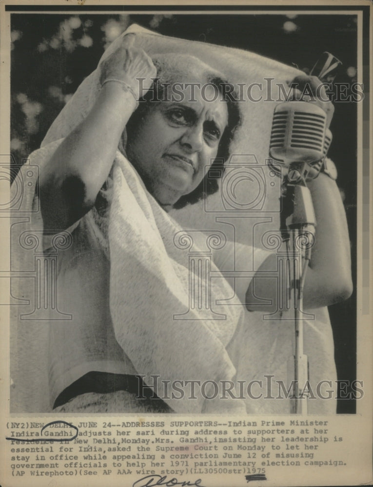 1975 Indian Prime Minister Indira Gandhi supporters-Historic Images