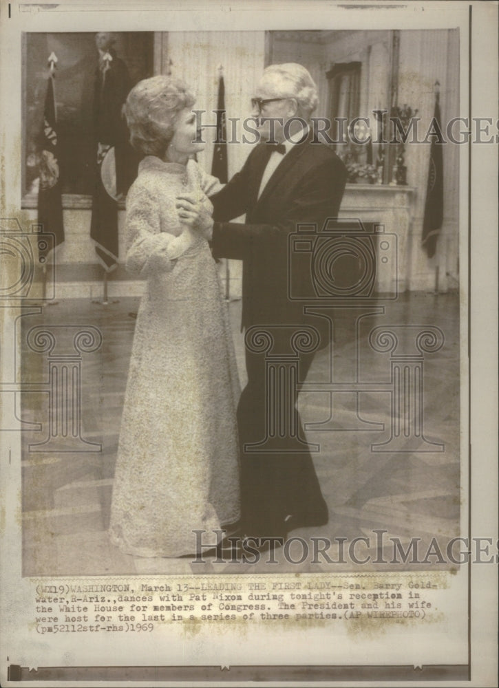 1969 Press Photo Barry Gold Water Ariz Pat Nixon White House- RSA58999 - Historic Images