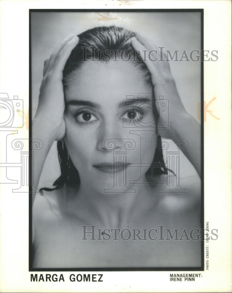 1994 Marga Gomez Lesbian Hispanic Comedian - Historic Images