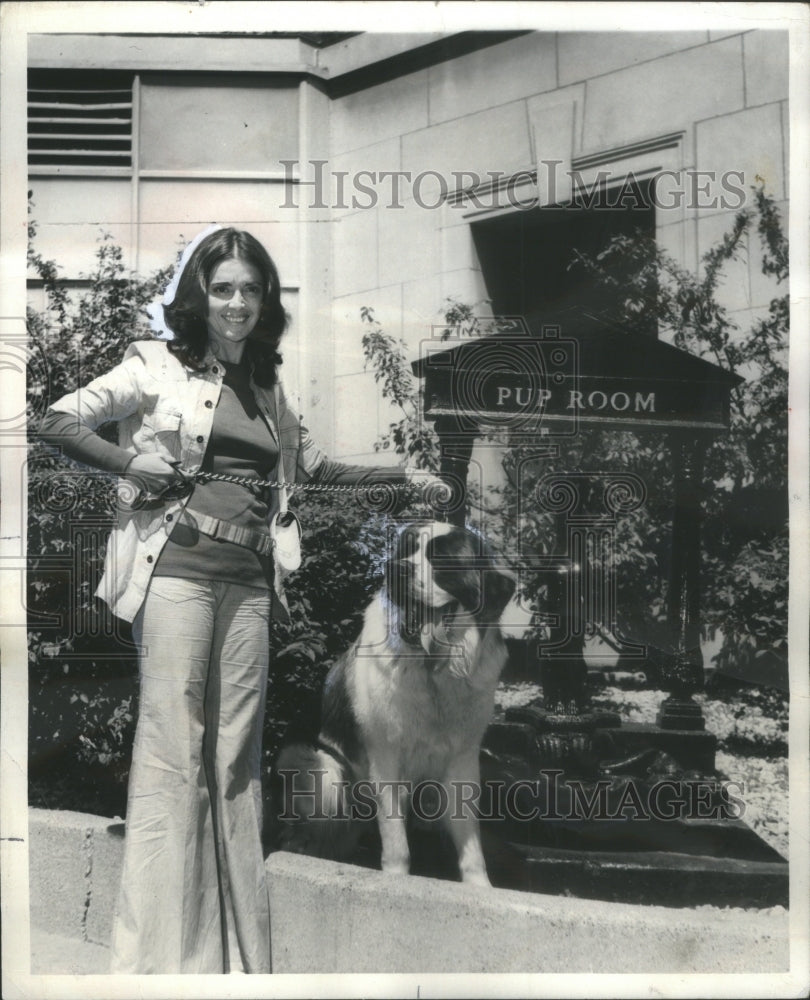 1977 Press Photo Goethe Street Ambassador Hotel Goethe- RSA60125 - Historic Images