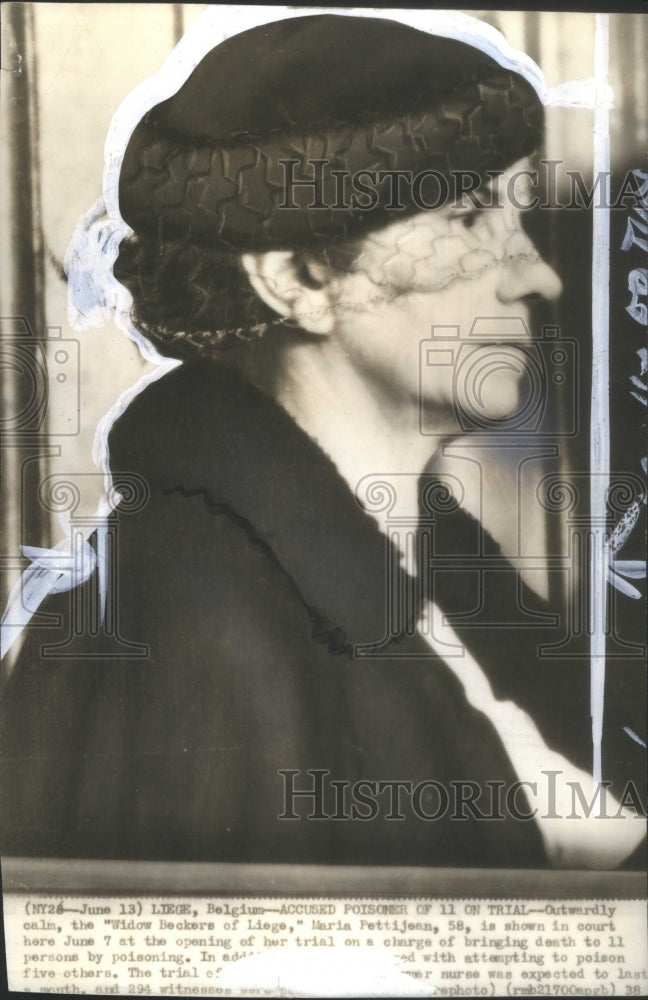 1938 Widow Beckers Maria Pettijean court - Historic Images