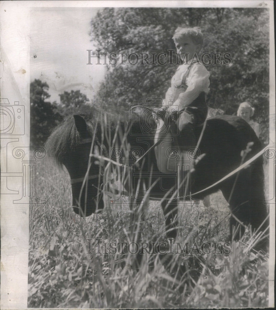 1950 Prince Carl Gustaf Rosita Stockholm-Historic Images