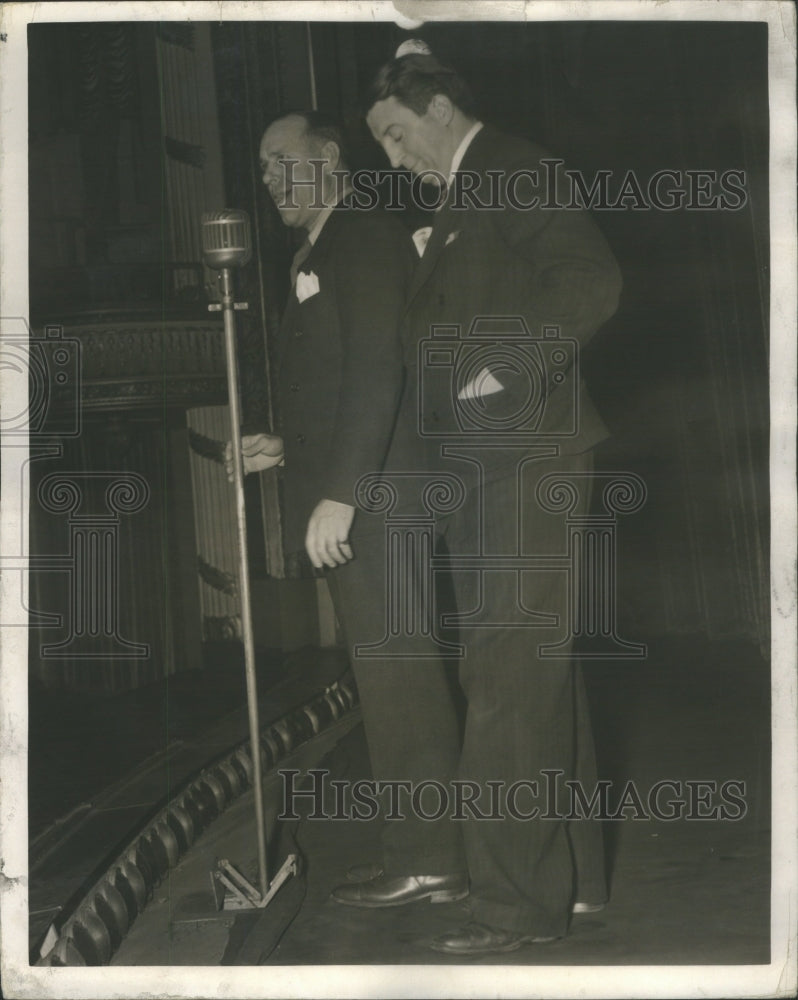 1941, American League Fans State Lake Theatre Baseball Movie Parties - Historic Images