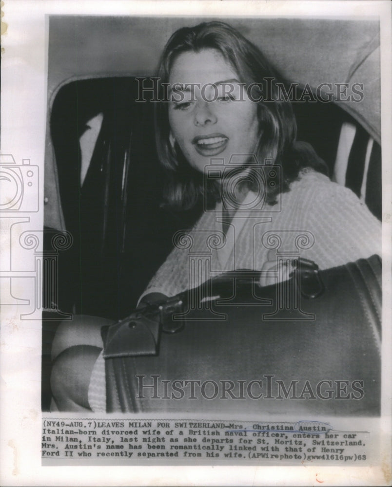 1963 Press Photo Christina Austin Italian British naval officer Milan car - Historic Images