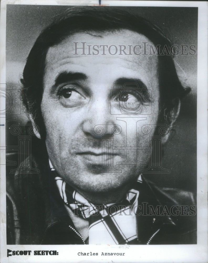 1974 Press Photo Charles Aznavour Armenian French singer songwriter actor - Historic Images