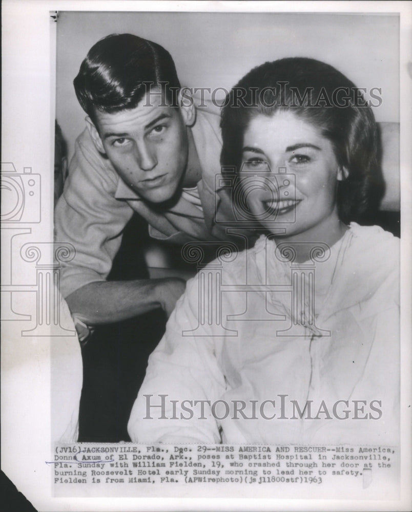 1963 Miss.America Donna Axum &amp; her Rescuer. - Historic Images