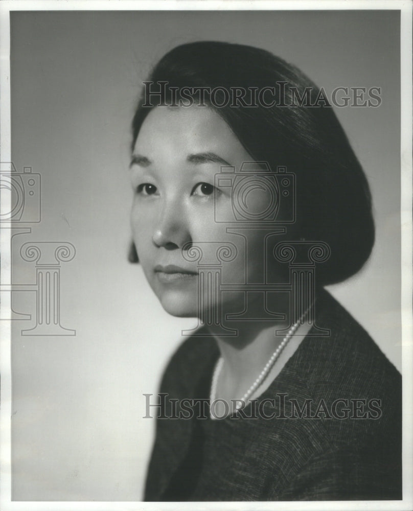 Press Photo Miss Lillian C. Kimura Director Oilvet Community Center- RSA62587 - Historic Images