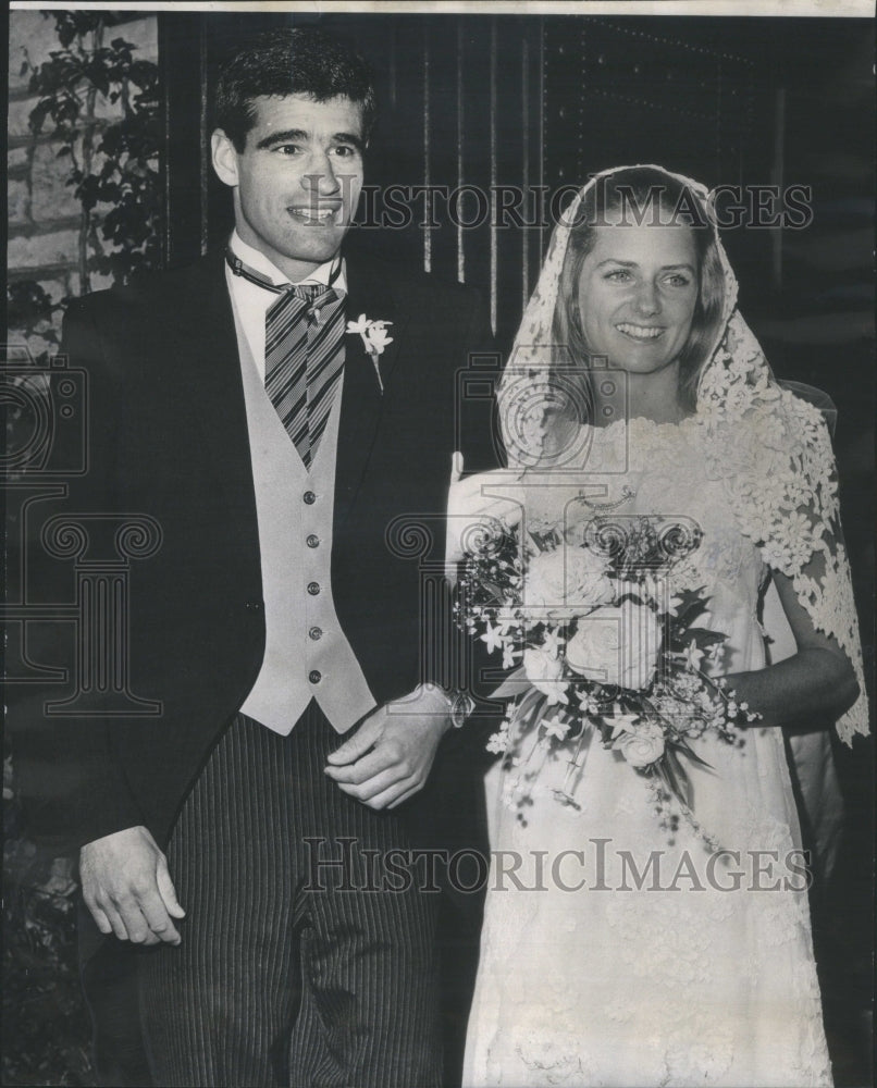 1968 Mr & Mrs Waldo Cory Melrose Johnston Jr. Wedding in Church-Historic Images