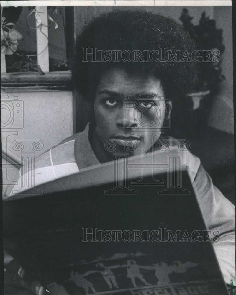 1971, Willie Johnson Black Student Graduated- RSA63287 - Historic Images