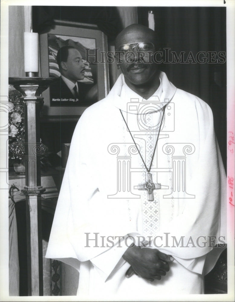 1987, Louis Gossett Jr stars Father Clements Story Oscar Emmy winner - Historic Images