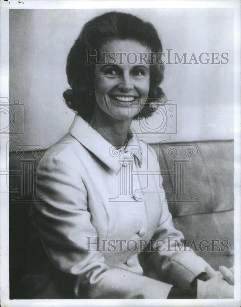 1975 Press Photo Mrs. Billy Graham Intelligent Gift Crop Young People America - Historic Images