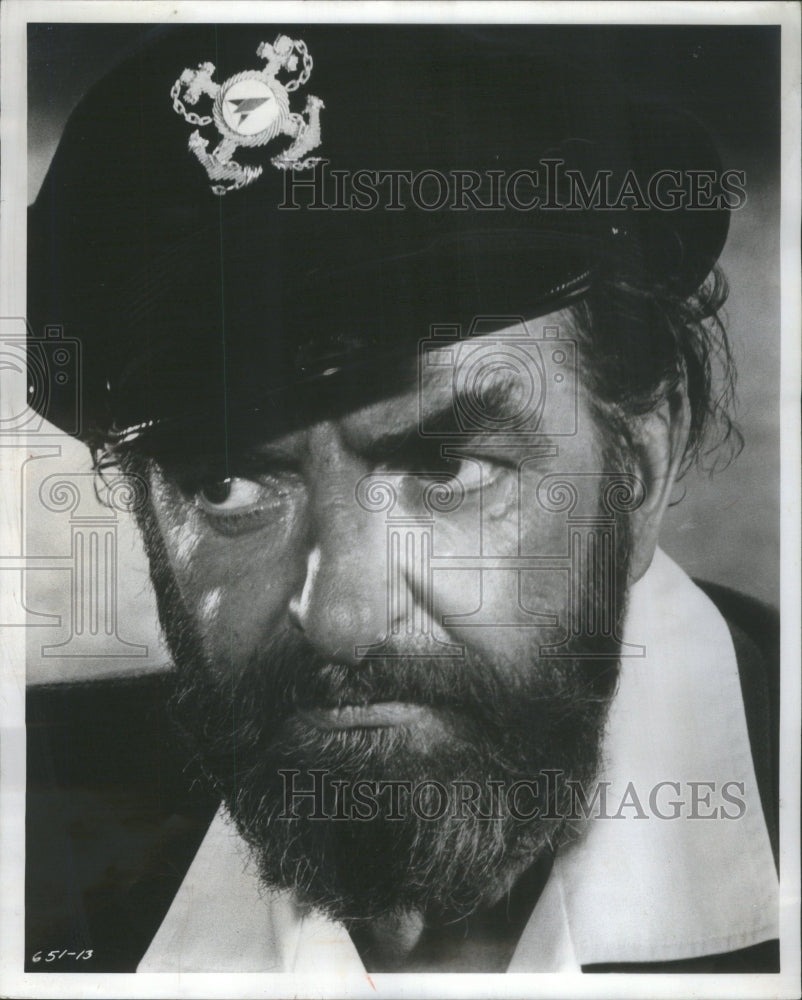 1965 Press Photo Hugh Griffith Commodore Rose Mama - Historic Images