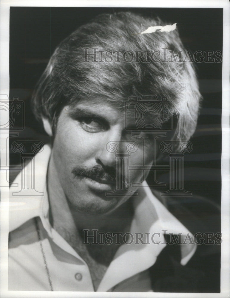 1974 Press Photo Michael Haynes ABC's The Girl Who Came Gift Wrapped- RSA64405 - Historic Images