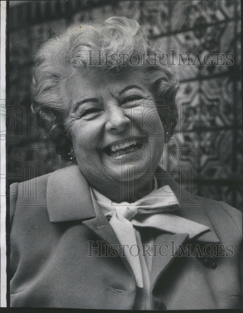 1974, Una Haynes, Recipient of the 1974, &quot;Unsung Heroine&quot; Award - Historic Images