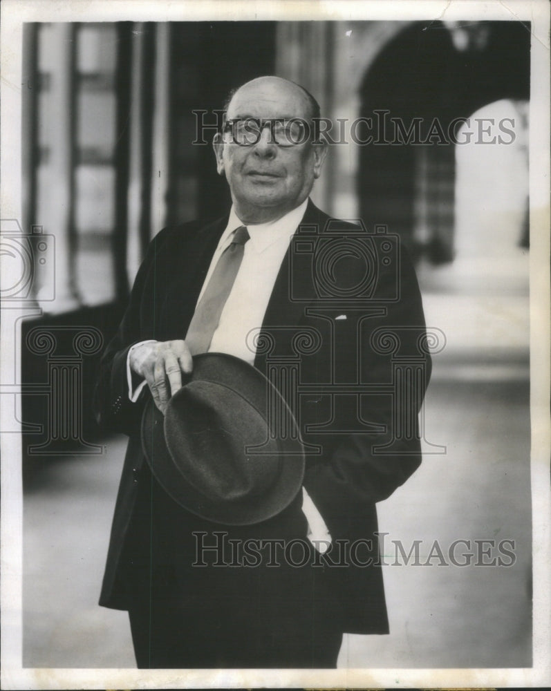 1961 Sir Cedric Hardwicke College Mr CBS - Historic Images