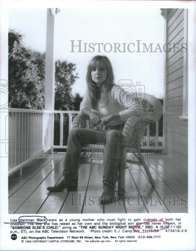 1994 Press Photo Lisa Hartman Black stars fight gain custody Children Mother - Historic Images