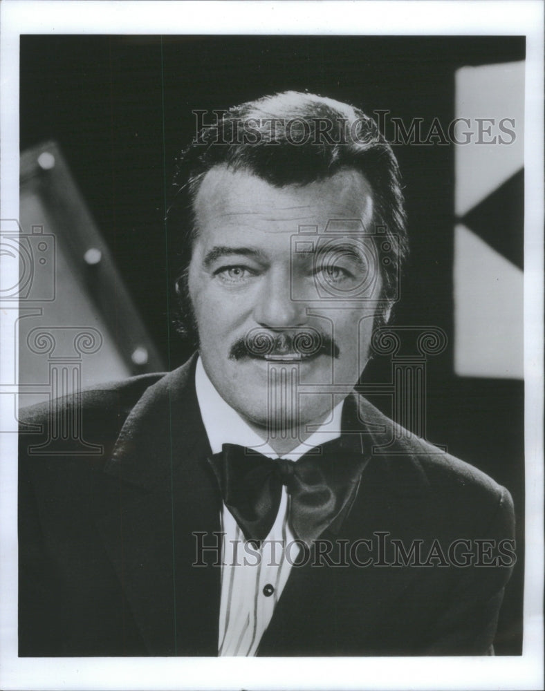 1976 Entertainer Robert Goulet - Historic Images