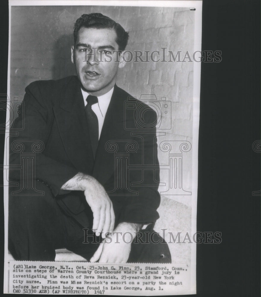 1947 Press Photo John G. Finn, Reva Reznick Escort- RSA65625 - Historic Images