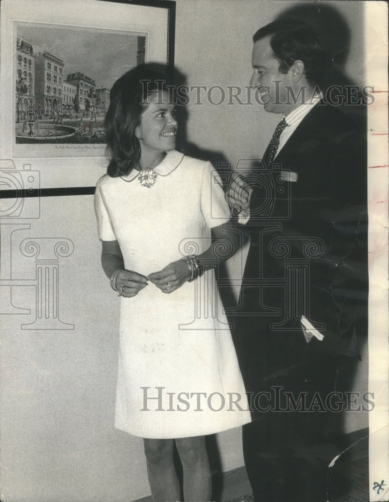 1968 Mr. and Mrs. William Fine magazine publisher - Historic Images