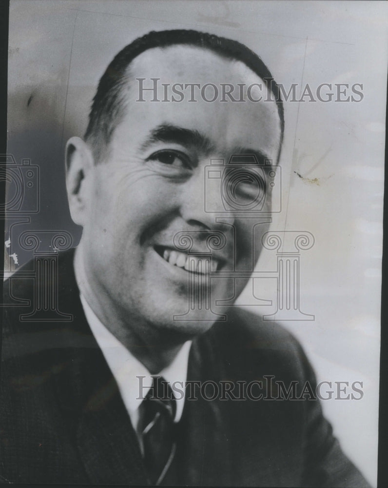 1972 Press Photo Allen Stuart Drury,U.S. novelist and correspondent- RSA65883 - Historic Images