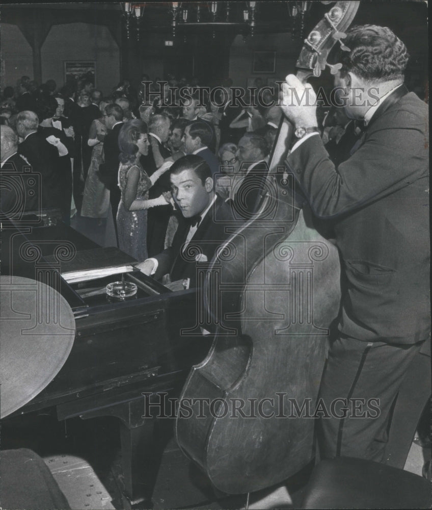 1966 Peter Duchin Society band leader father Eddie-Historic Images