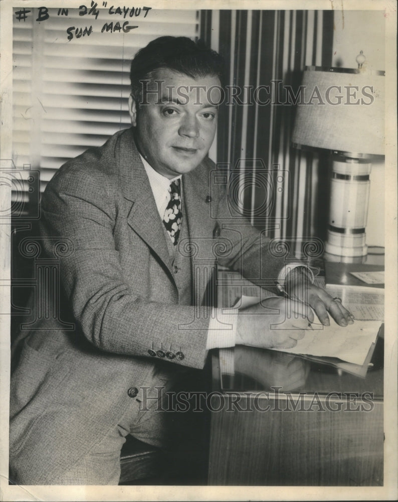 1937 Press Photo David Dubinsky,Pres of the Ladies Garment Workers Union - Historic Images