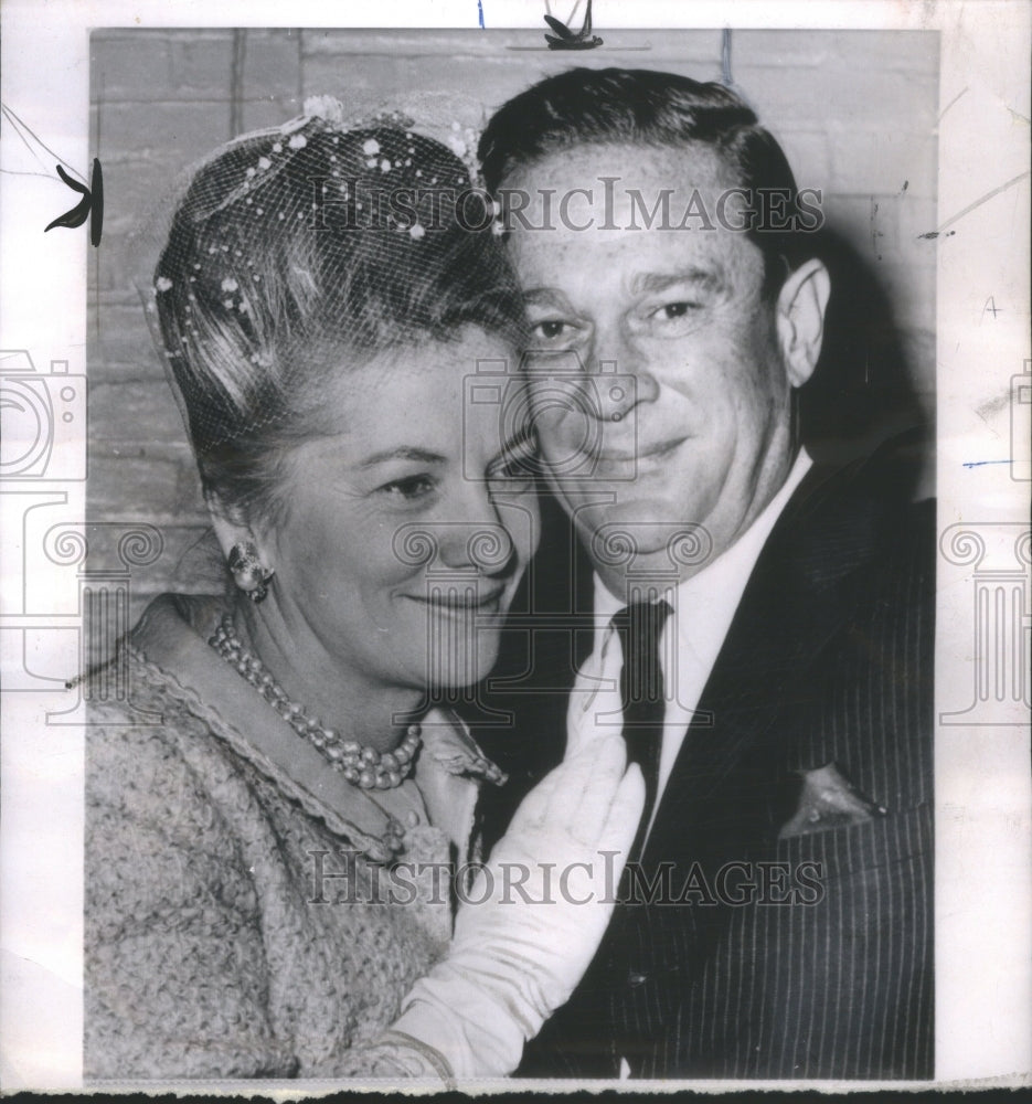 1964 Alfred Wright Joan Fontaine Elkton Palm - Historic Images