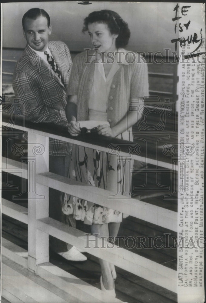 1941 Press Photo Benson Ford and his bride spending their Honeymoon- RSA66433 - Historic Images