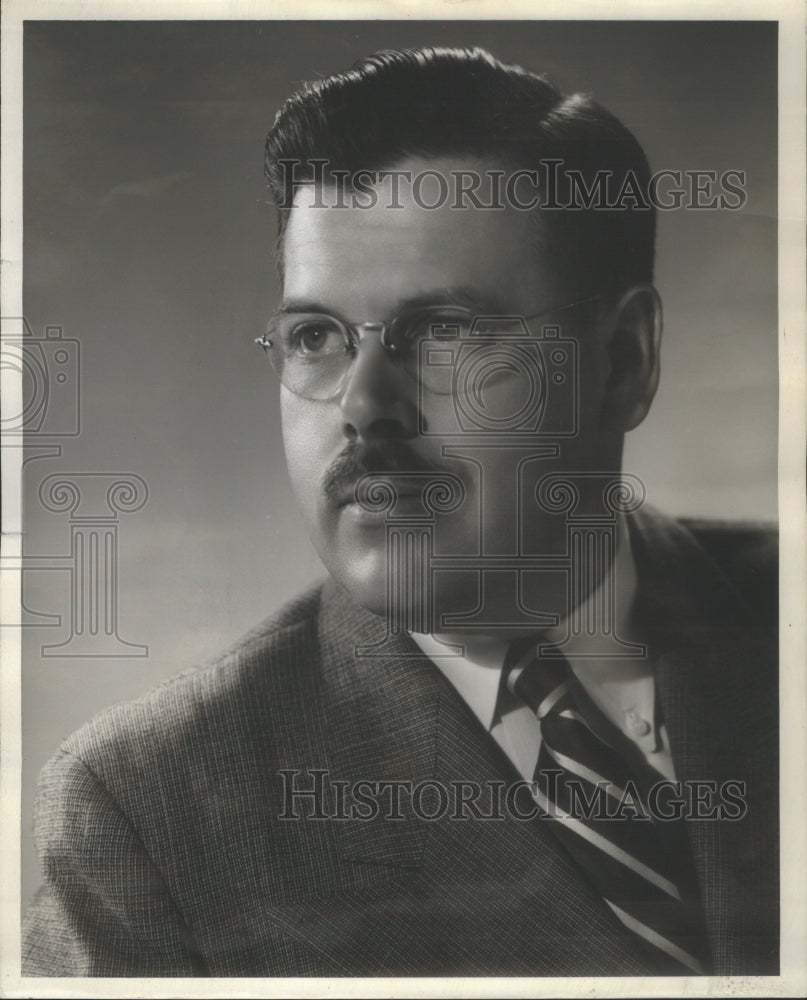 1951 Press Photo Dr. George LeRoy Associate dean and associate professor of Med - Historic Images