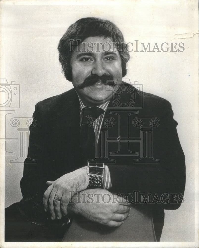 1975 Press Photo Louis A. Lerner Chicago Public Library Publisher Newspaper - Historic Images