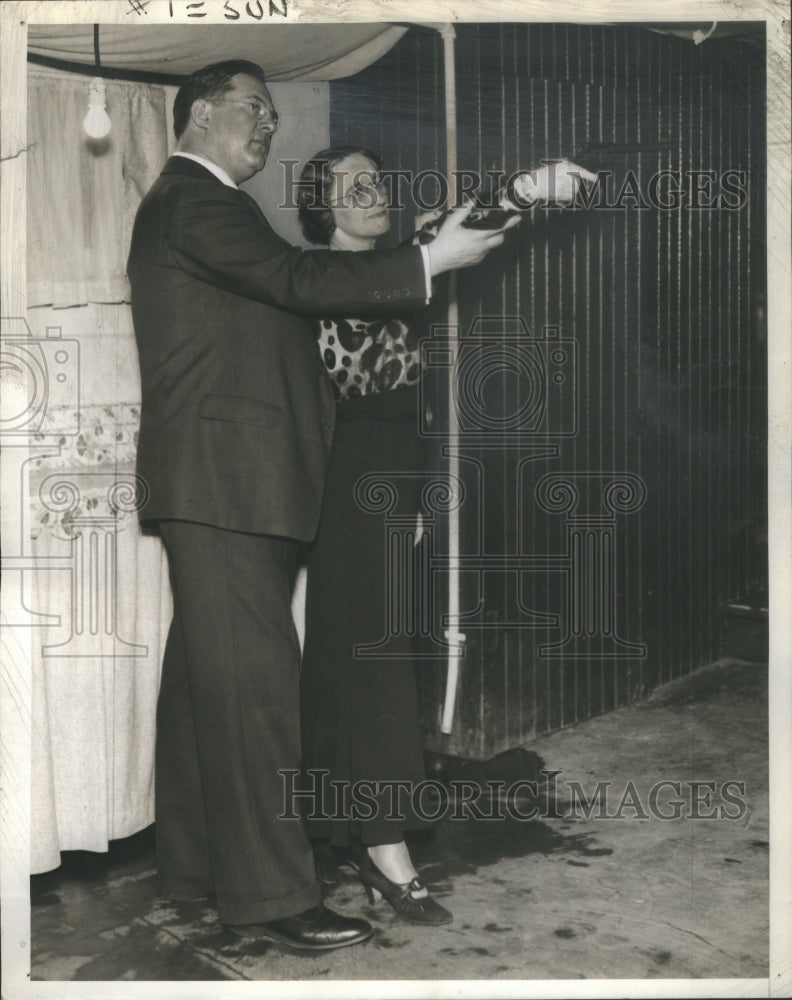 1936 Press Photo Judge John Lewe and wife- RSA66893 - Historic Images