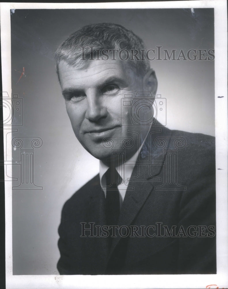 1971 Press Photo Robert Duffield brisk energetic director Argonne- RSA67645 - Historic Images