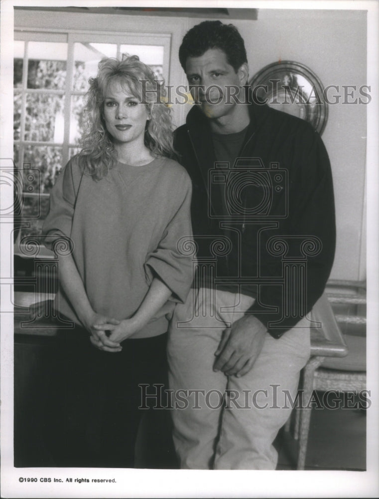 1990  Actors Julia Duffy and Ed Marinaro - Historic Images