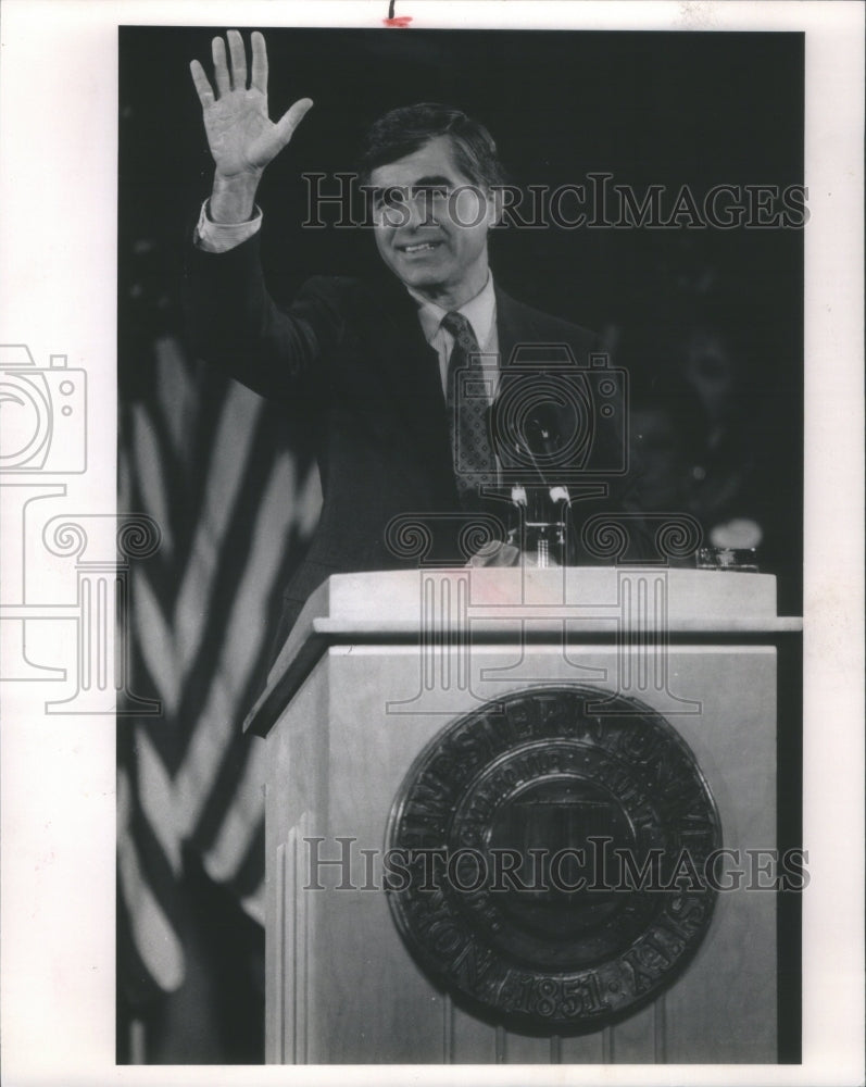 1988 Presidential Candidate Michael Dukakis Northwestern University - Historic Images