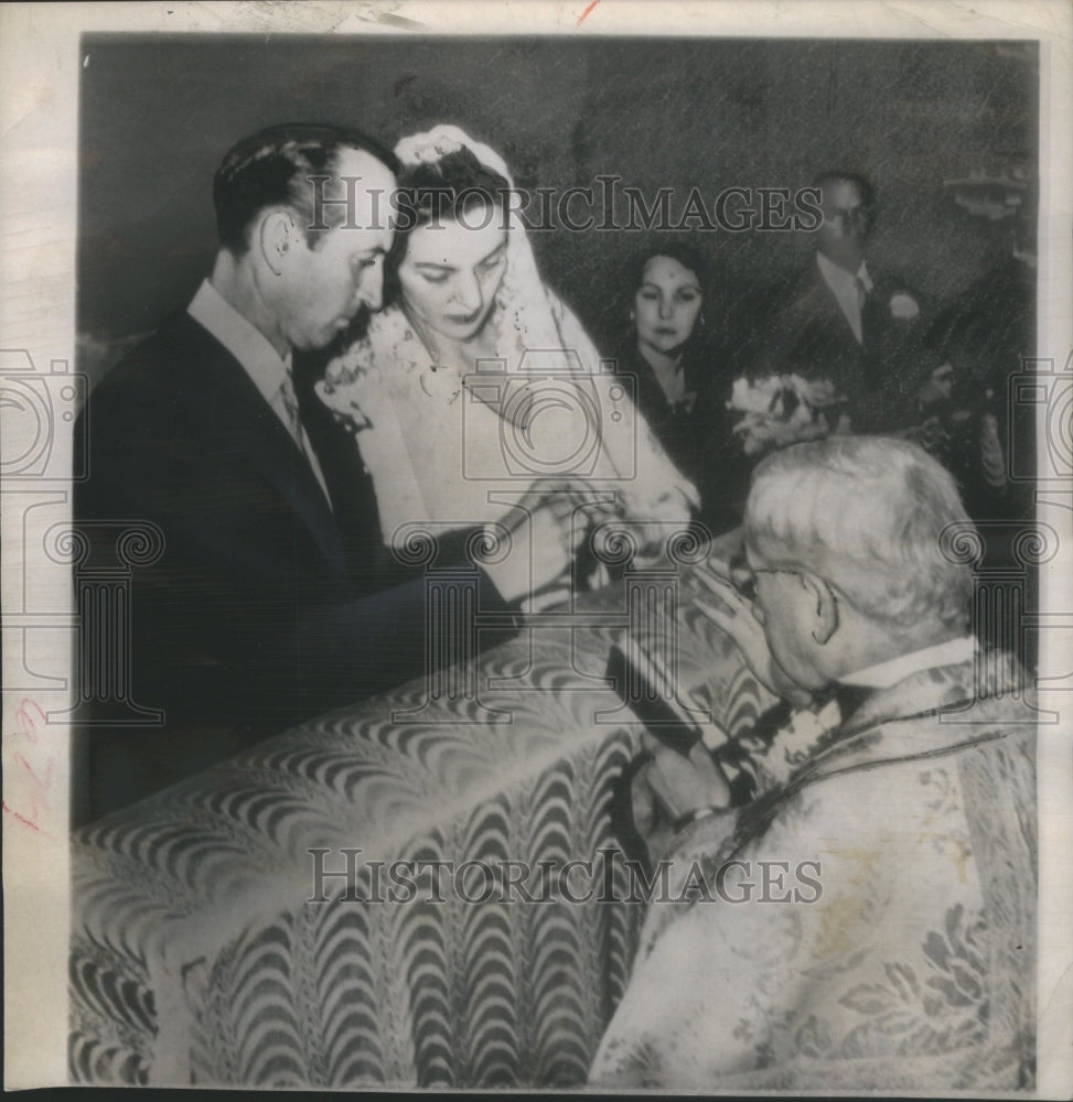 1952 Press Photo Roman Catholic church Mexico Diddle Duke- RSA67821 - Historic Images