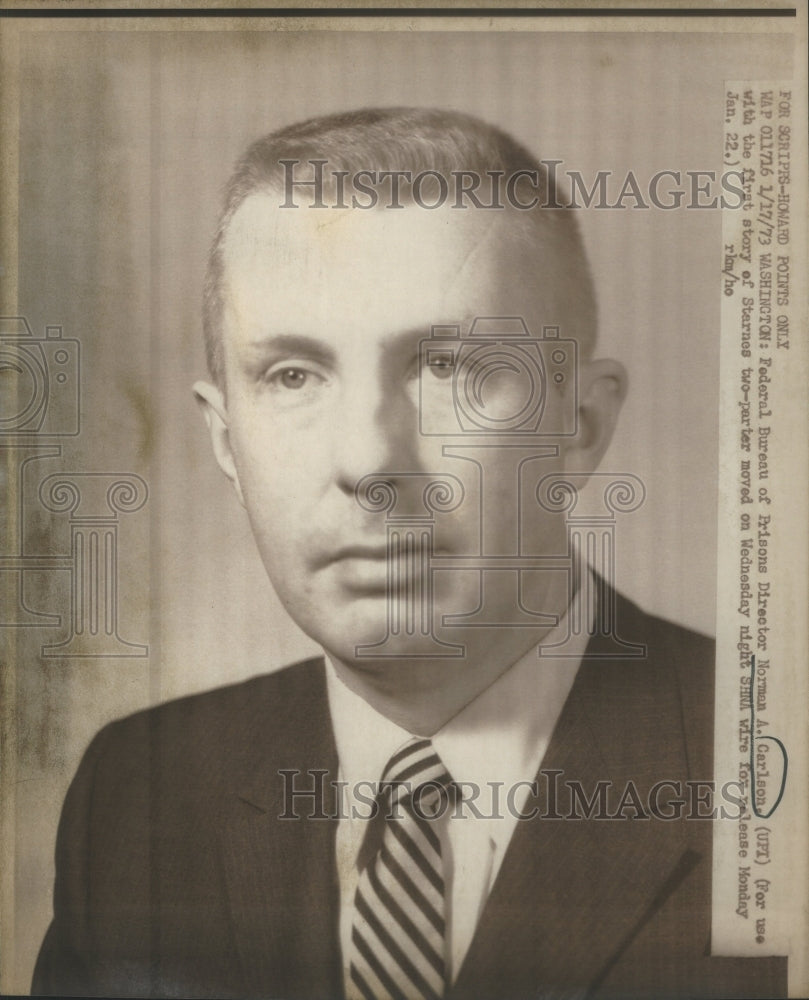 1973 Press Photo Federal Bureau Prisons Director Norman Carlson- RSA67981 - Historic Images